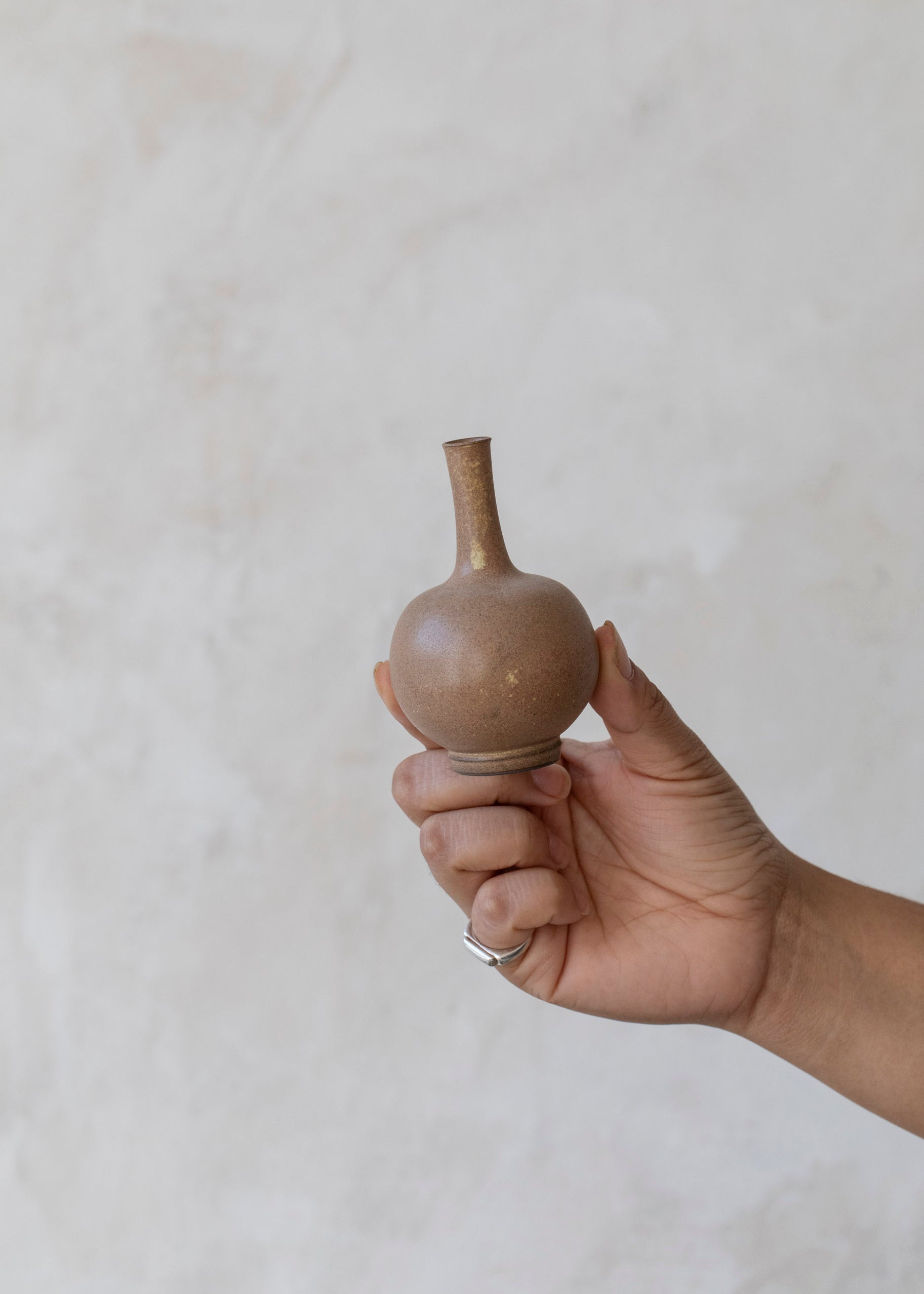 yuta-segawa-mini-vases-3.jpg