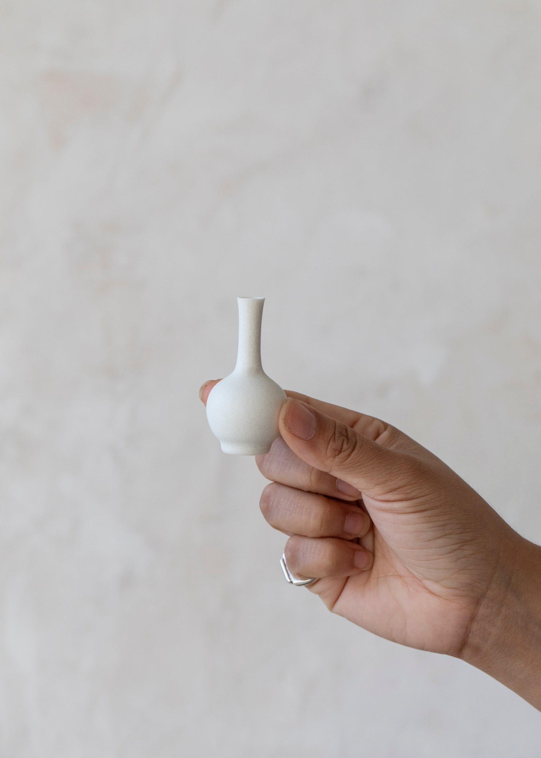 yuta-segawa-mini-vases-30.jpg
