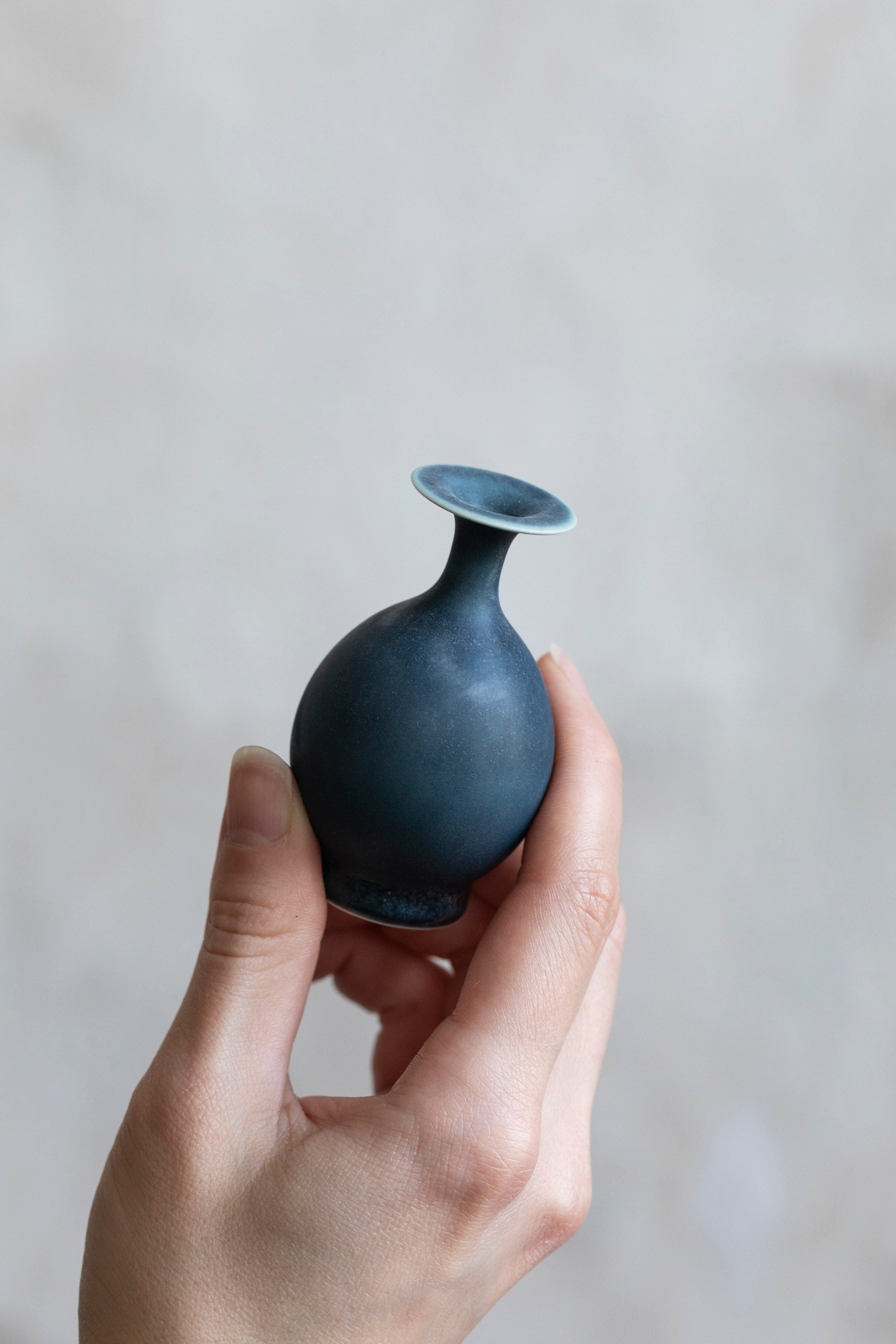 yuta_segawa_mini_vases-18.jpg